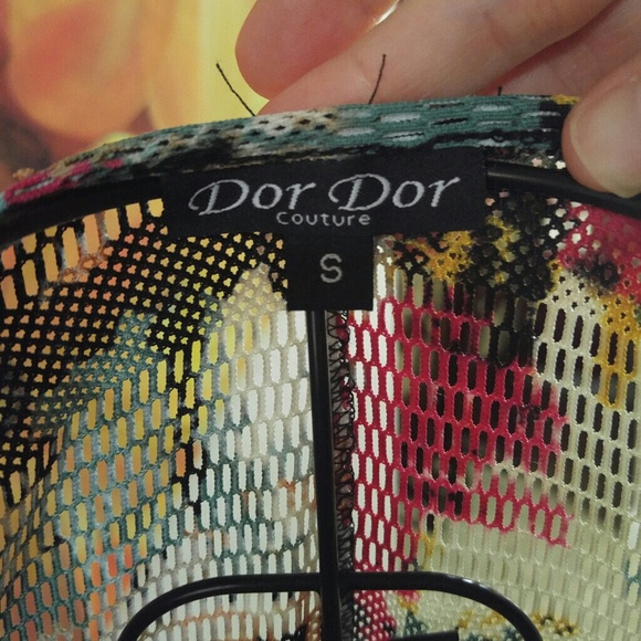 Colorful Net Top - Picture 4 of 4